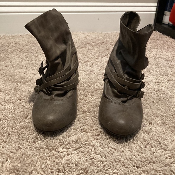 Booties - Picture 2 of 5